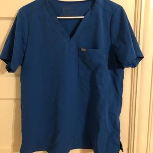 FIGS blue women’s top. Size medium, lightly worn.